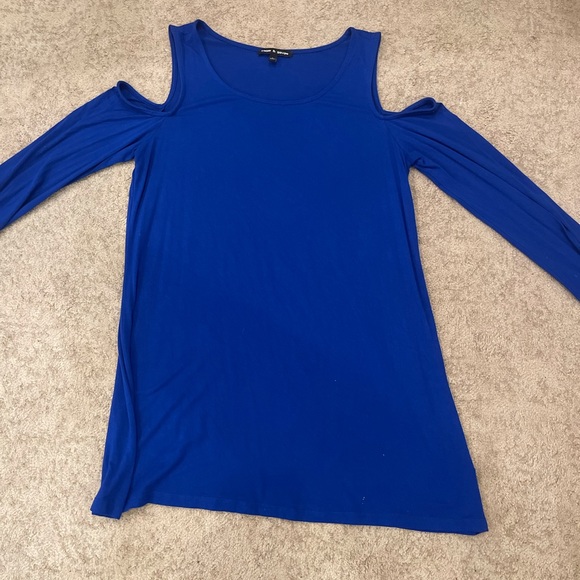 Cable & Gauge Tops - Cable & Guage Long Sleeve Cold Shoulder Top